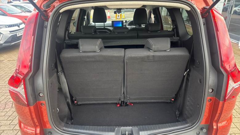 Dacia Jogger 1.0 TCe Extreme SE 5dr Petrol Estate